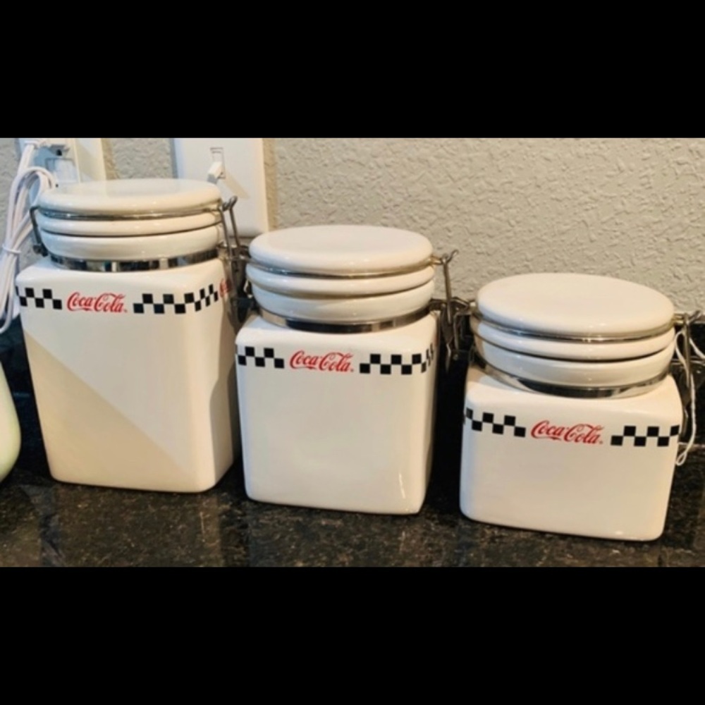 Storage jars